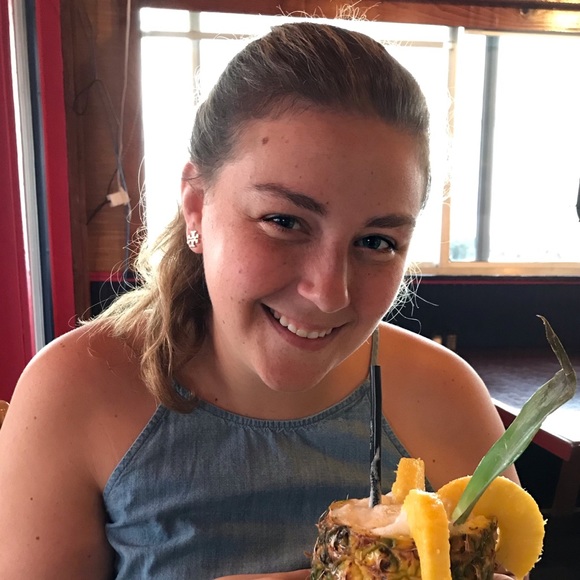 Meet your Posher, Chelsea - Picture 1 of 1